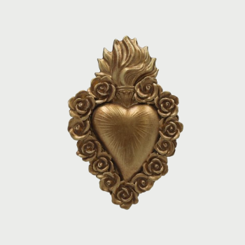 DECORAZIONE A FORMA DI CUORE CON ROSE